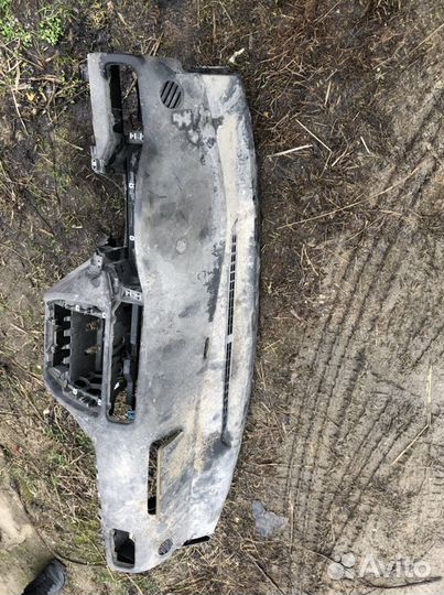 Торпeдо Volkswagen Jеttа 6 2010