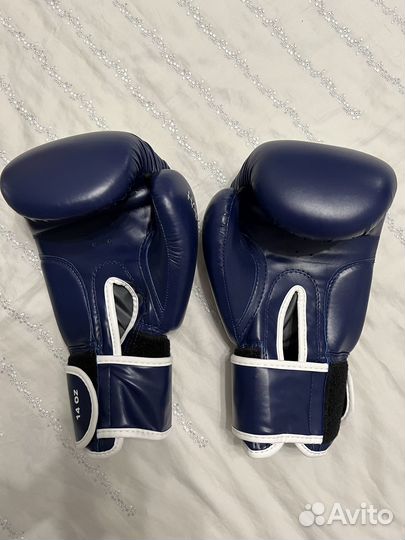 Боксерские перчатки 14 oz Green Hill