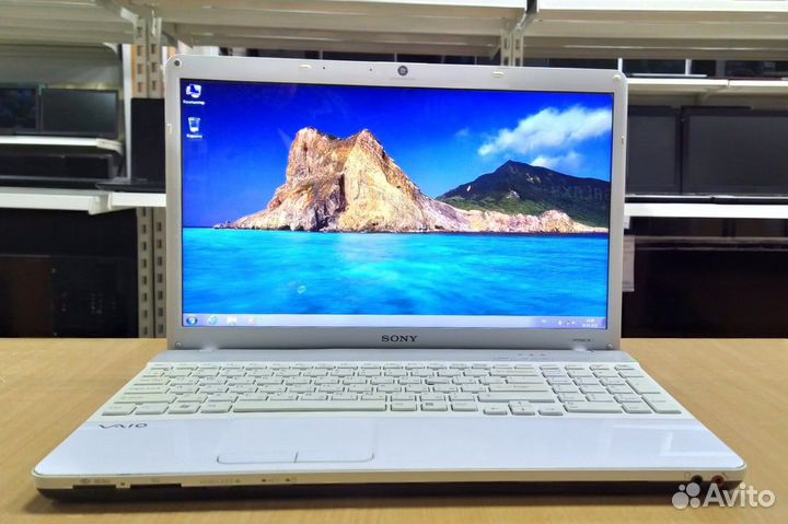 Sony 71211V/i5 M460/6GB/AMD 5000/500GB/15.6