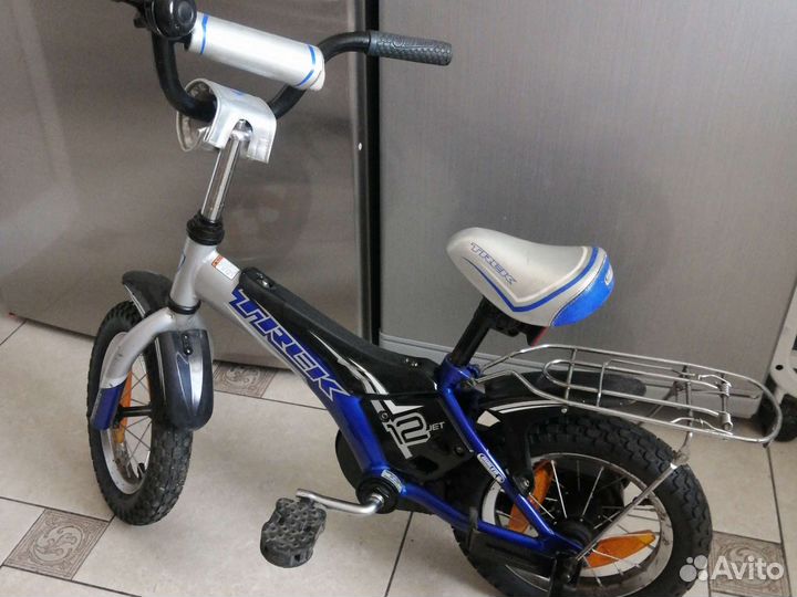 Детский велосипед трек 12