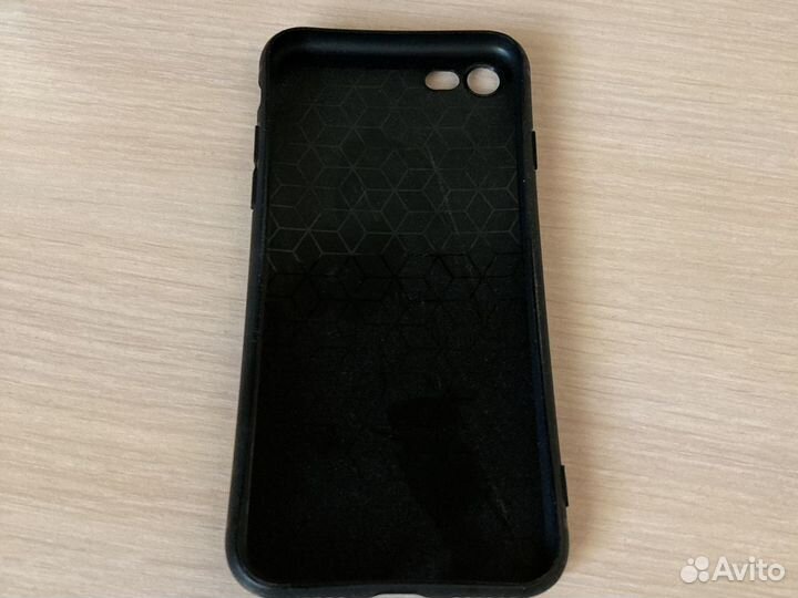 Чехол на lphone SE
