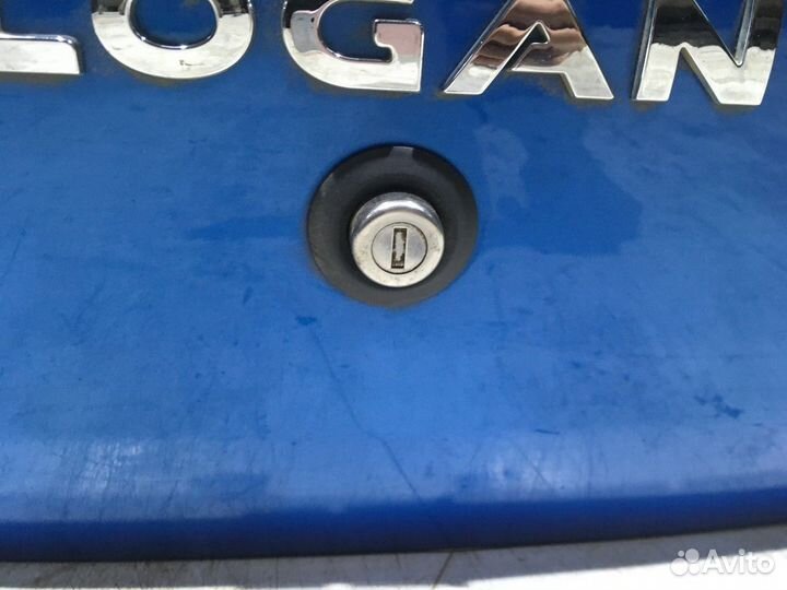 Крышка багажника (Renault Logan)