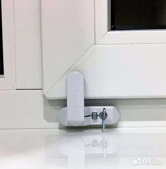 Детские замки блокираторы (оконные)