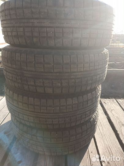 Toyo Winter Tranpath MK4a 195/65 R15