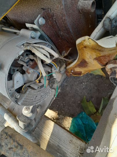 Генератор бензиновый на запчасти