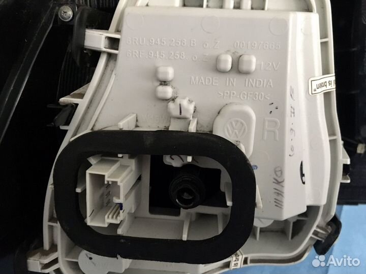 Фонарь задний правый фольксваген поло 2016г