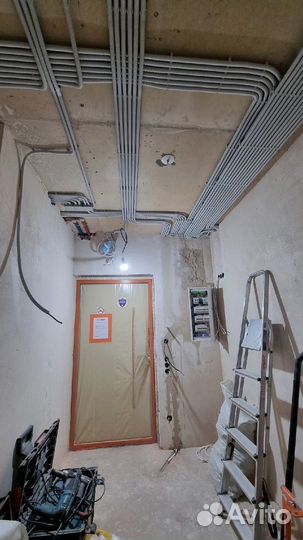 Услуги электрика. Штробление стен. Качество