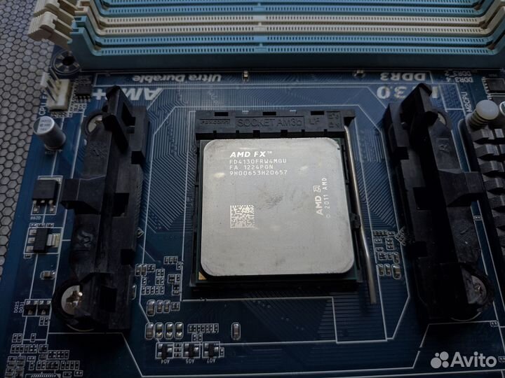 Комплект AM3+ Gigabyte GA-970A-DS3 + FX-4130 4ядра