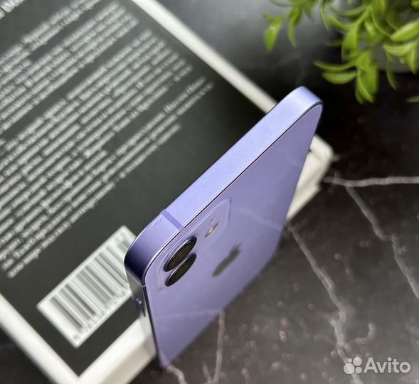 iPhone 12, 64 ГБ