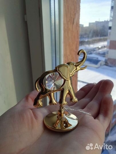 Слоник Сваровски