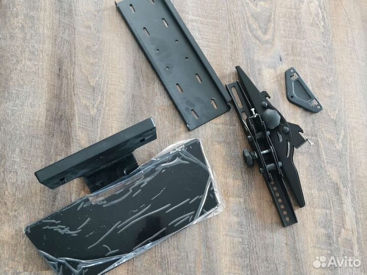 Кронштейн и подставка для телевизора