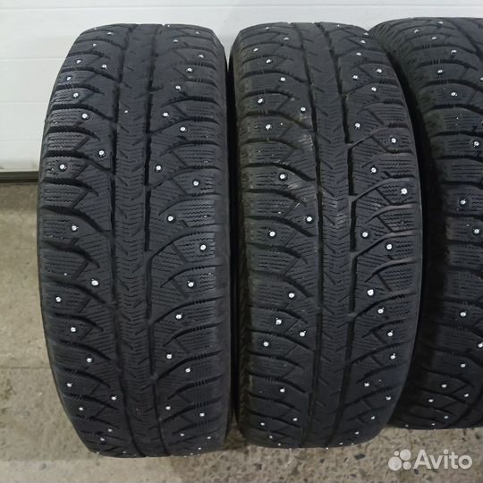 Bridgestone Ice Cruiser 7000 235/65 R17