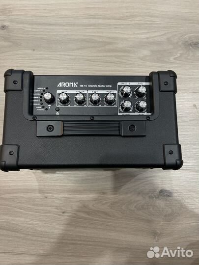 Комбоусилитель aroma TM 15