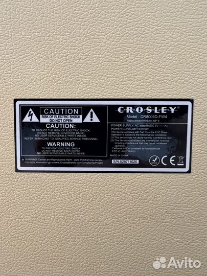 Виниловый проигрыватель crosley