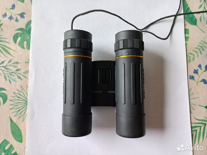 Бинокль Praktica 12x25s новый