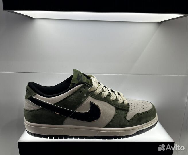 Кроссовки Nike Dunk