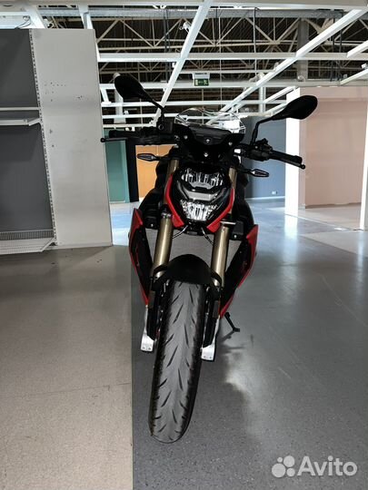 Bmw s1000r
