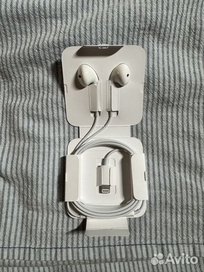 Наушники apple earpods lightning