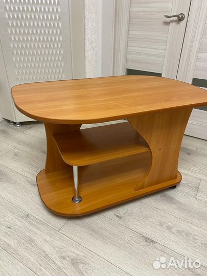 Журнальный стол