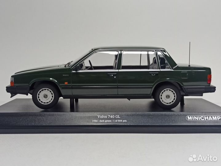 Volvo 740 GL - 1986 Green 1:18 Minichamps