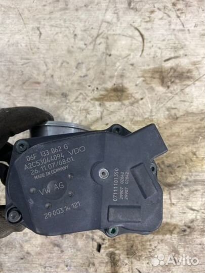 Дроссельная заслонка Volkswagen Passat 3C2 BZB