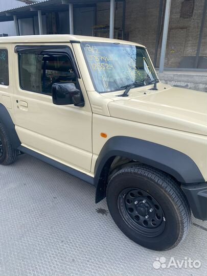 Suzuki Jimny 1.5 МТ, 2020, 20 000 км