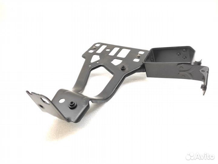 Кронштейн фары передний правый Bmw 5-Series E60