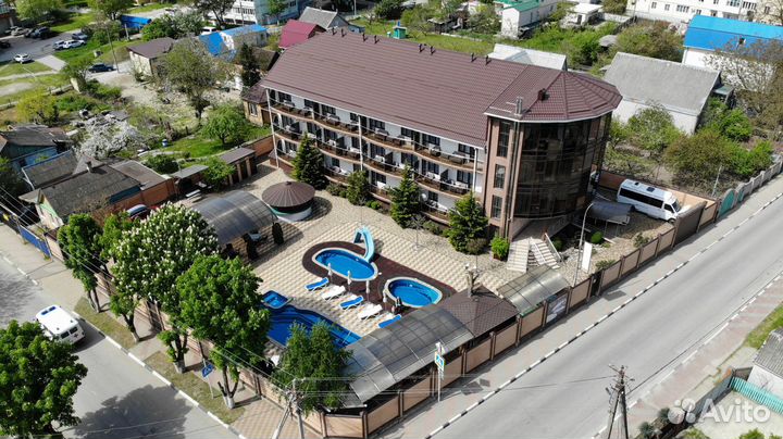 Горничная с проживанием и питанием