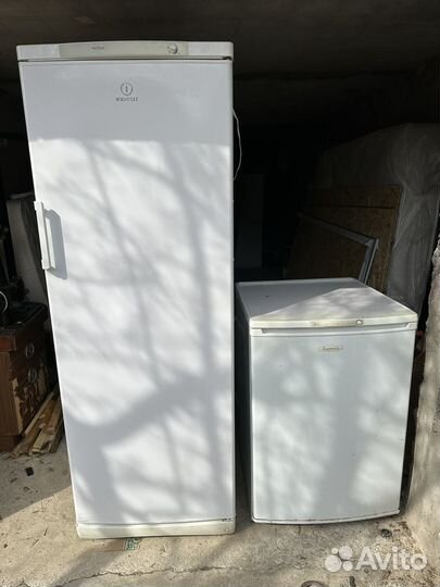 Морозильный шкаф