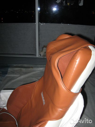 Массажное кресло 