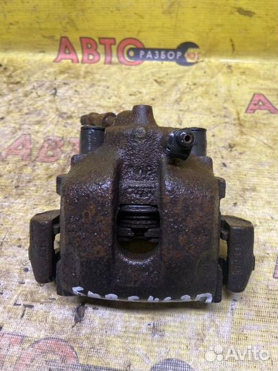 Суппорт задний правый Bmw 3-Series E46 M43B19 1998