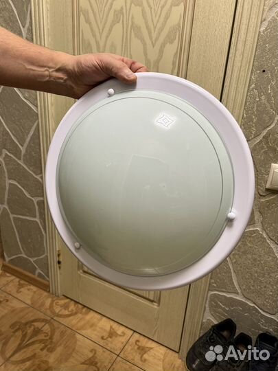 Светильник потолочный