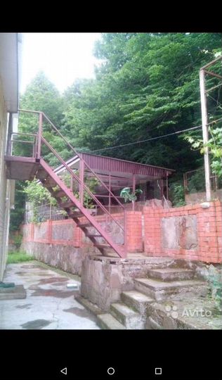 Дом 330 м² на участке 6,5 сот.