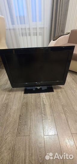 Телевизор Philips 32 дюйма