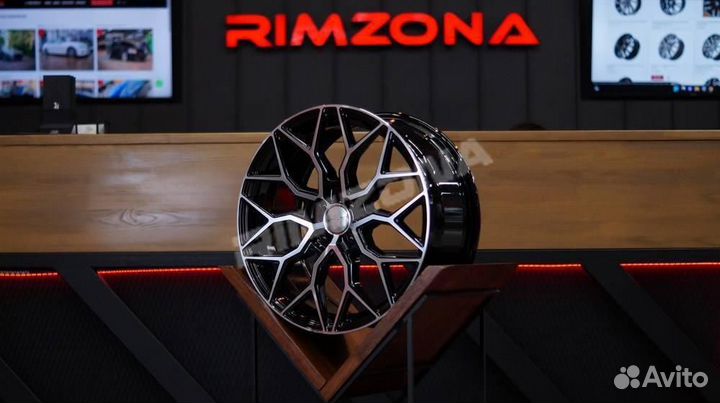 Литой диск в стиле vossen R17 4x100. 9 лет опыта