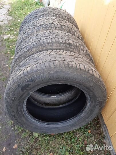 Gislaved Nord Frost 200 215/65 R16