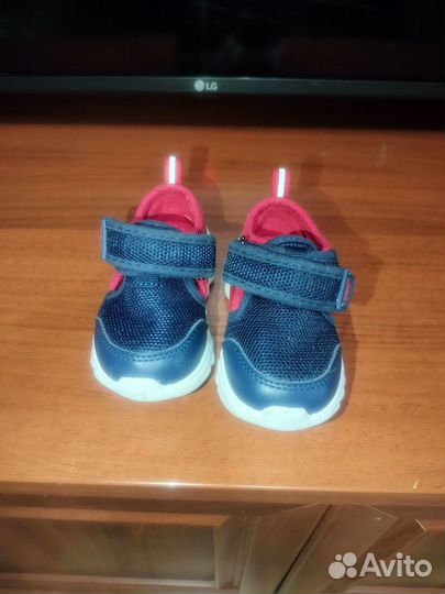 Кроссовки детские для мальчика 20