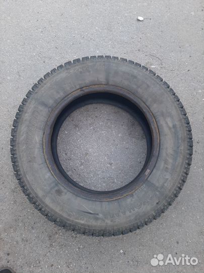 Yokohama Ice Guard Studless IG50 205/70 R15