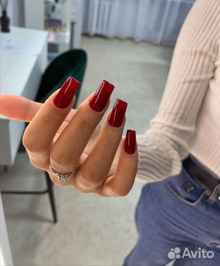 Мастер маникюра