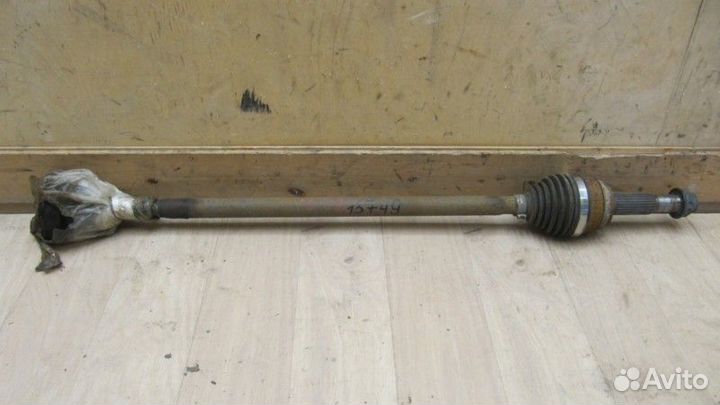 Полуось задняя Toyota Rav 4 2006-2013