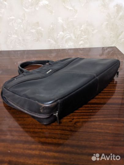 Мужской кожаный портфель коричневый