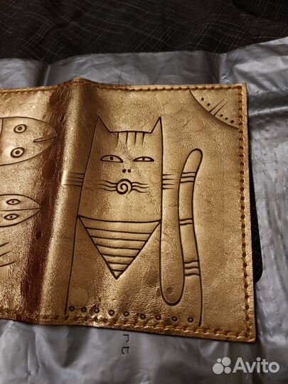 Обложка на паспорт с котиком, кожаная
