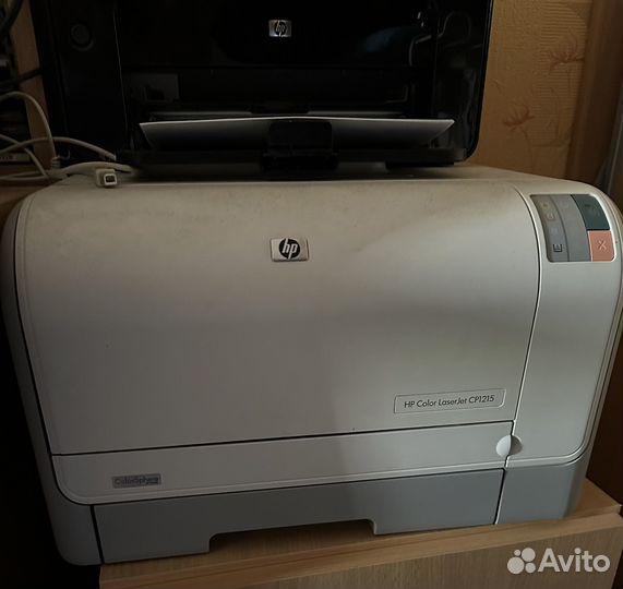 Принтер HP color laserjet cp1215