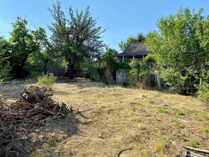 Дача 20 м² на участке 10,4 сот.