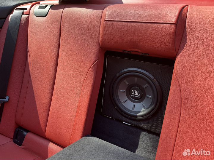 Сабвуфер jbl