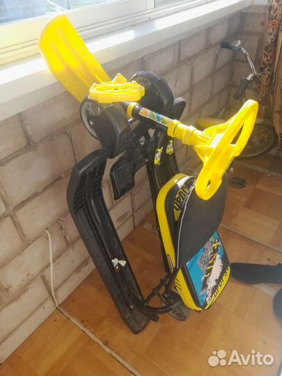 Снегокат с колесами