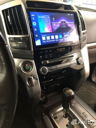 Магнитола Toyota Land Cruiser 200 Teyes CC2L