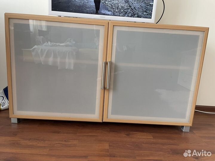 Тумба под телевизор