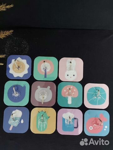 Крючки в детскую комнату