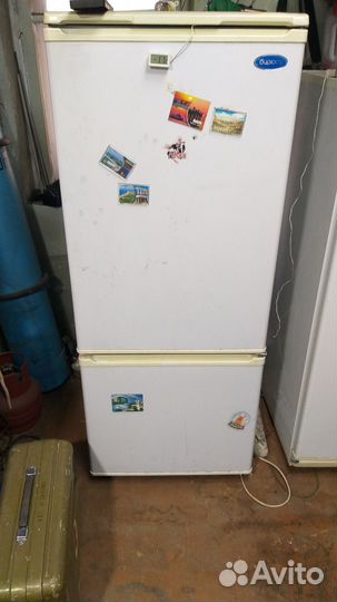 Холодильник stinol